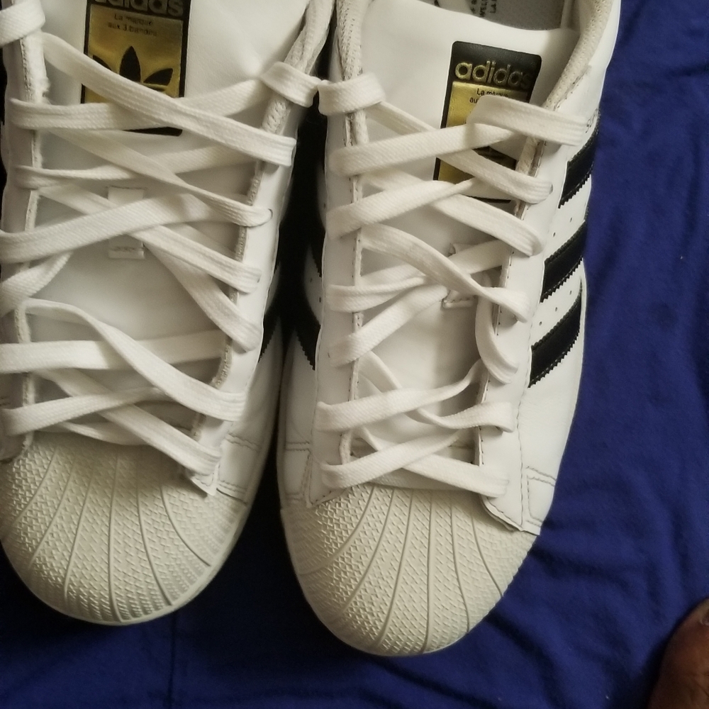 Adidas - Picture 6 of 7